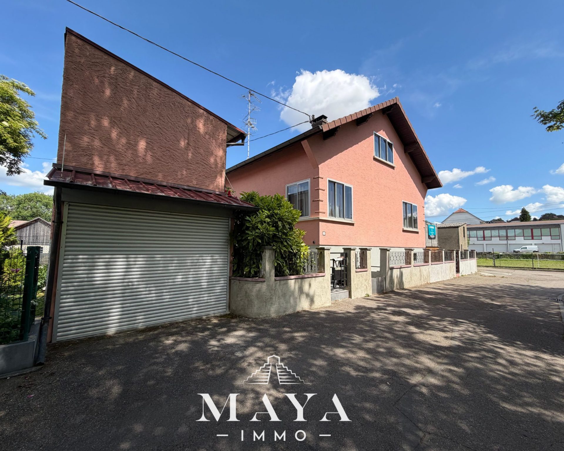 Magstatt-le-Bas, maison de 80 m2 avec deux terrasses, jardin