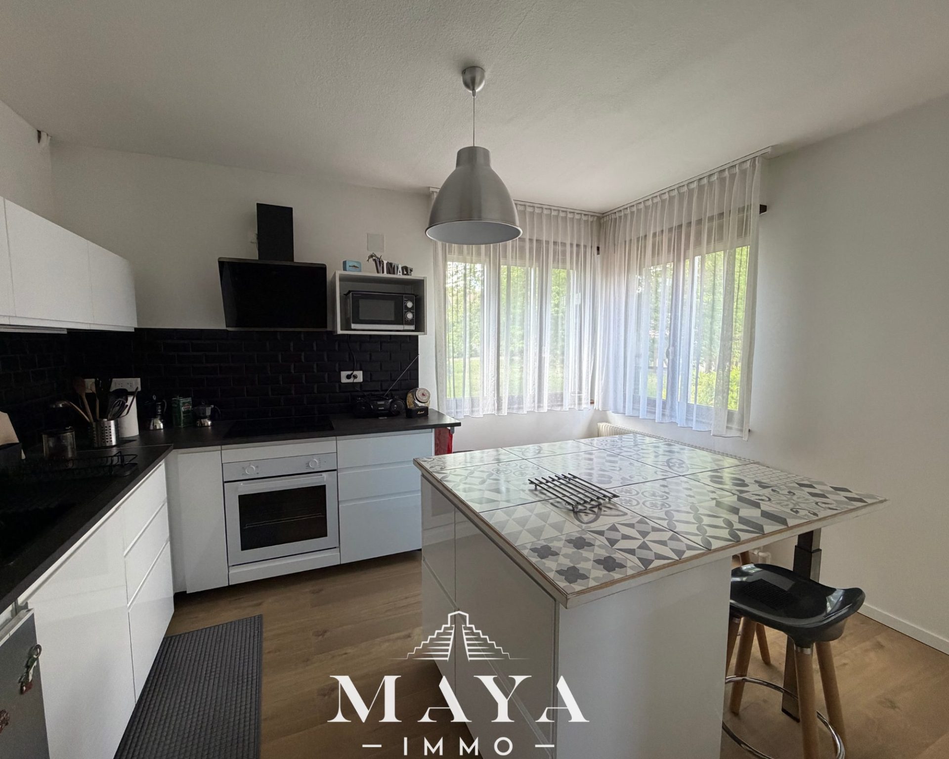 Magstatt-le-Bas, maison de 80 m2 avec deux terrasses, jardin