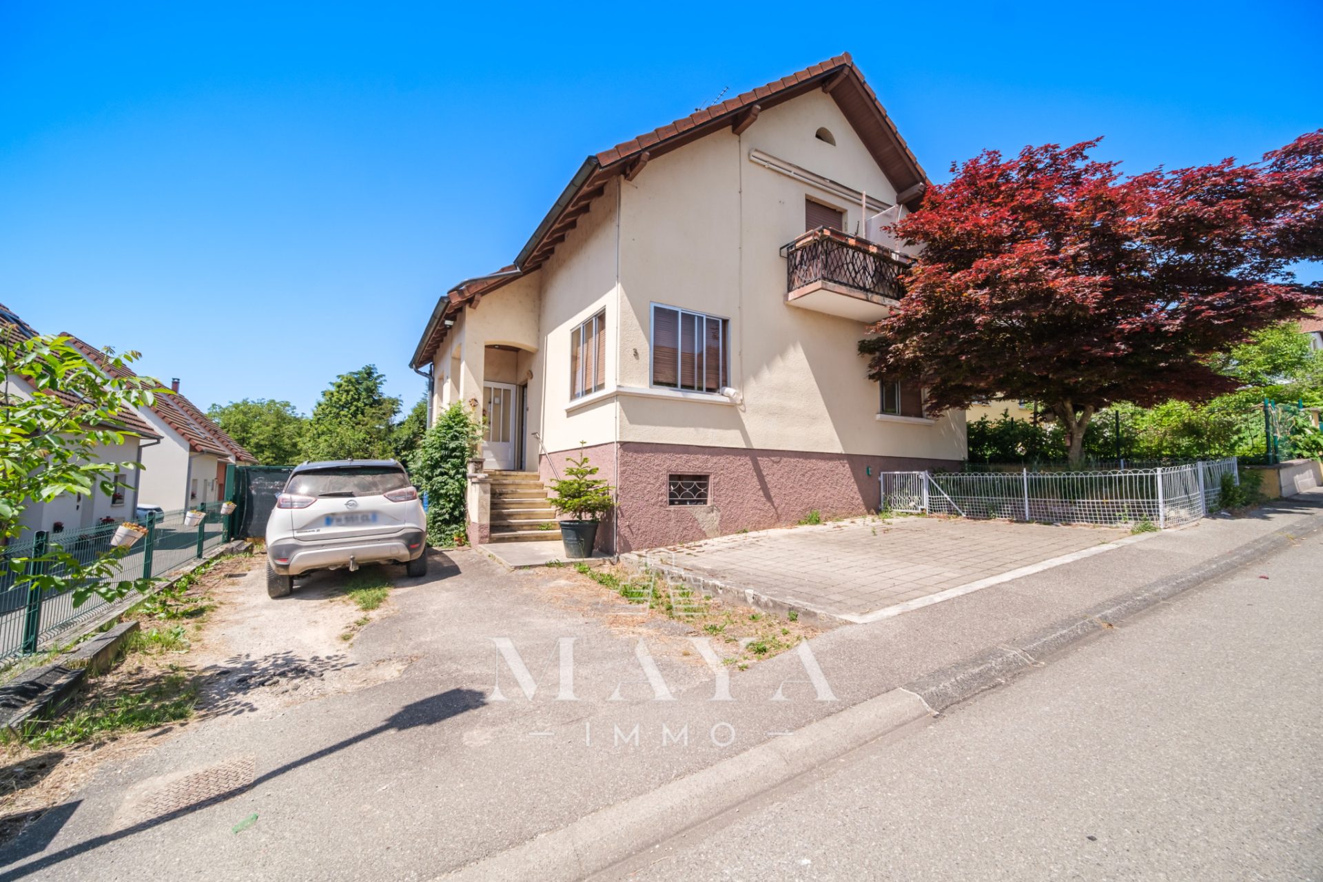 WALDIGHOFFEN, maison d&rsquo;environ 128 m2 avec dépendance
