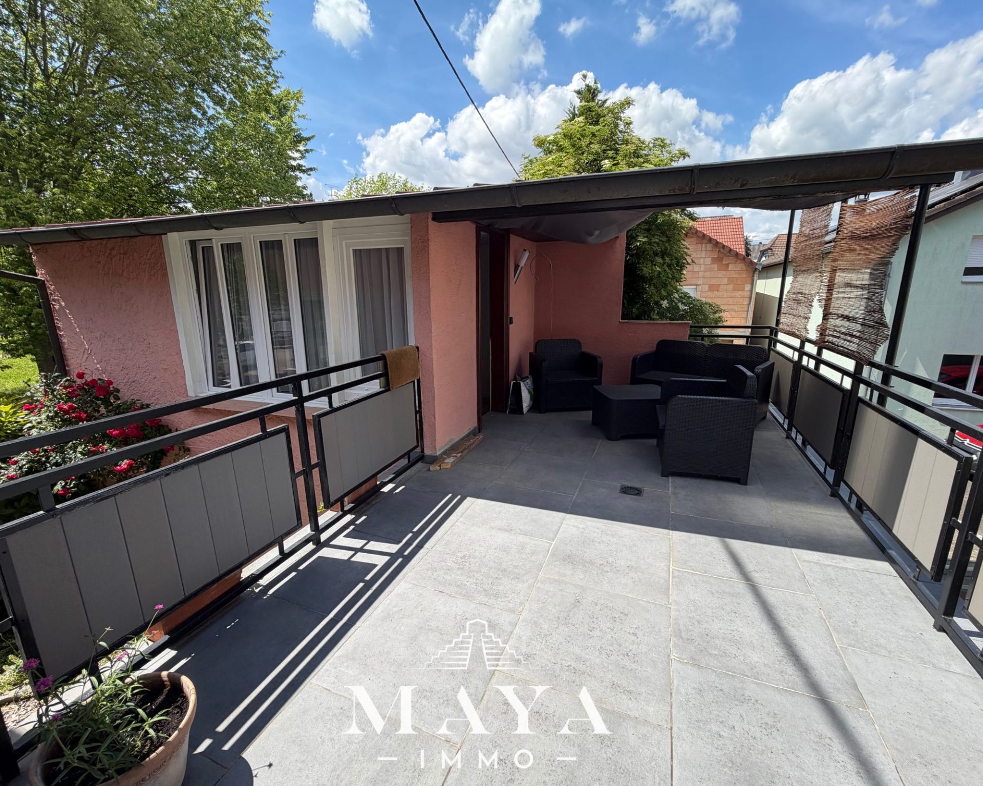 Magstatt-le-Bas, maison de 80 m2 avec deux terrasses, jardin