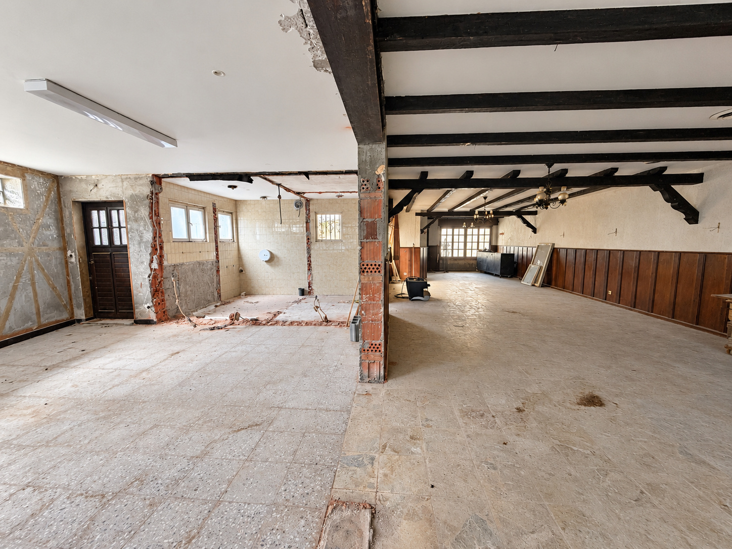 Waldighoffen, batiment à réhabiliter de 220m2