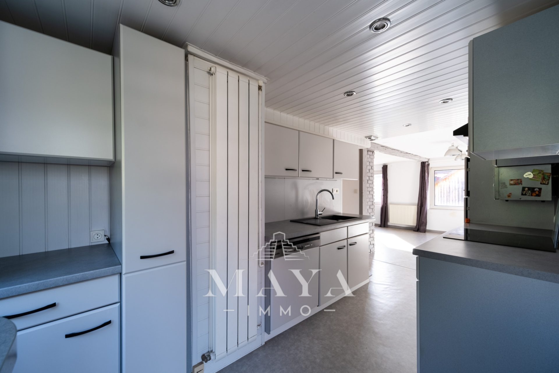 DURMENACH, jolie petite maison de 90 m2