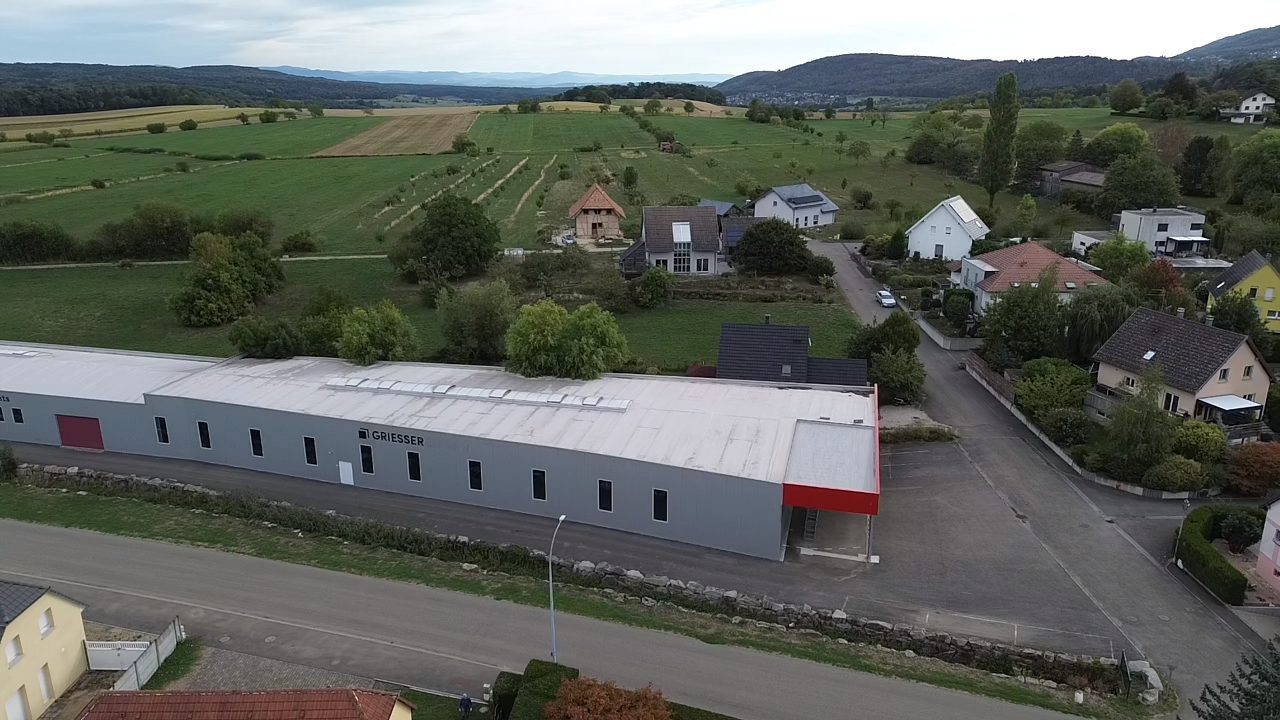 WOLSCHWILLER, Bâtiment industriel de 2290m2