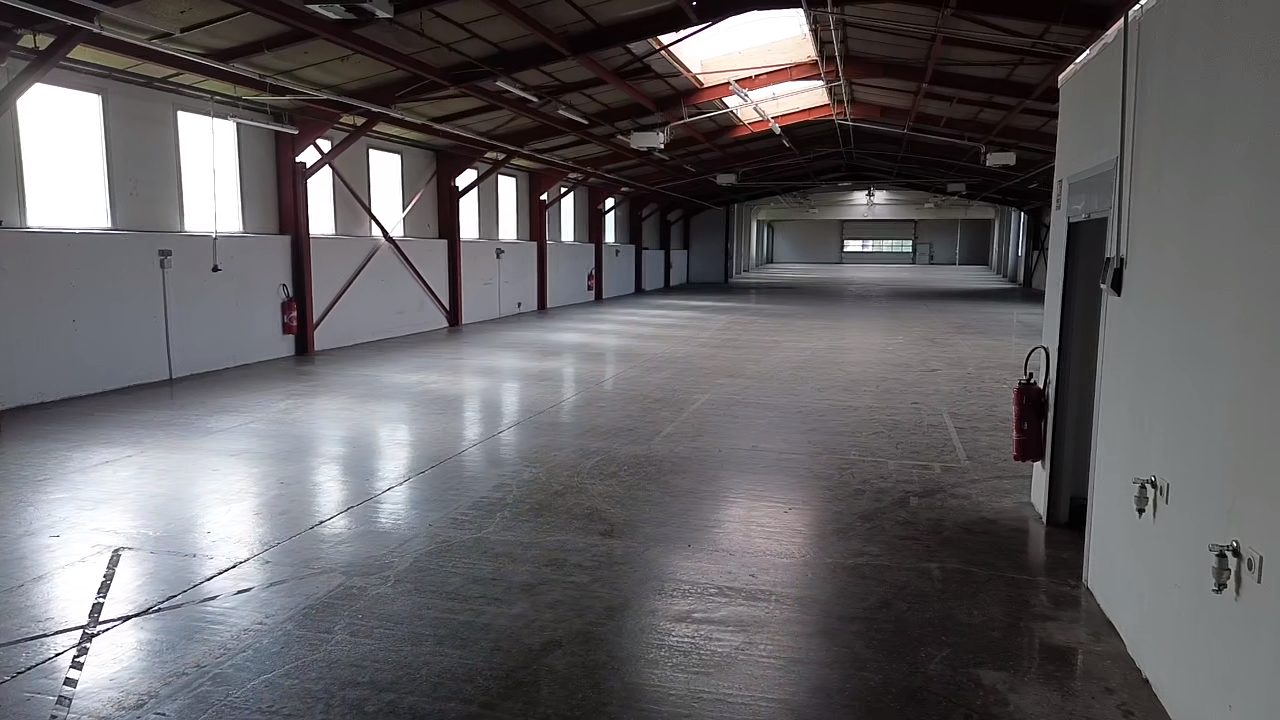 WOLSCHWILLER, Bâtiment industriel de 2290m2