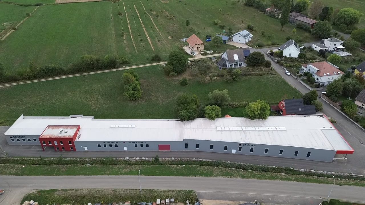 WOLSCHWILLER, Bâtiment industriel de 2290m2
