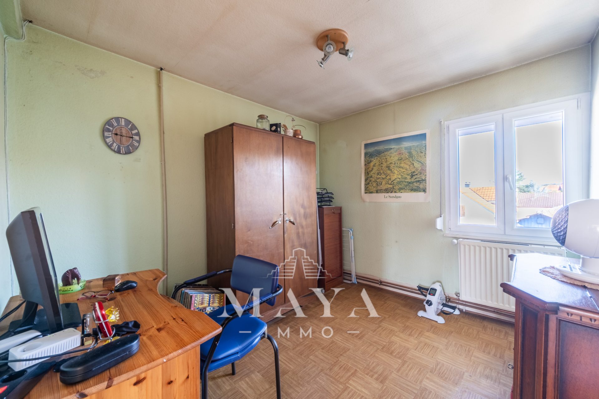 DURMENACH, Maison de village de 304m2
