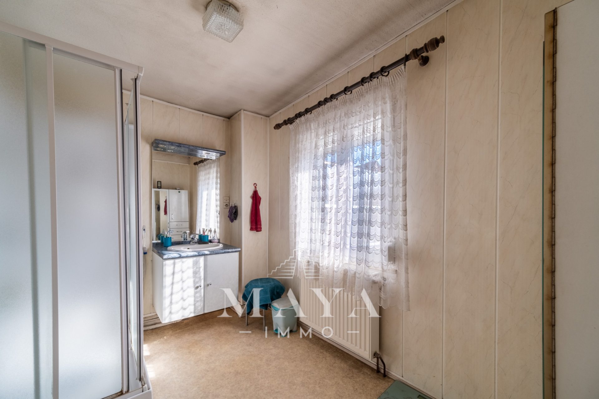 DURMENACH, Maison de village de 304m2