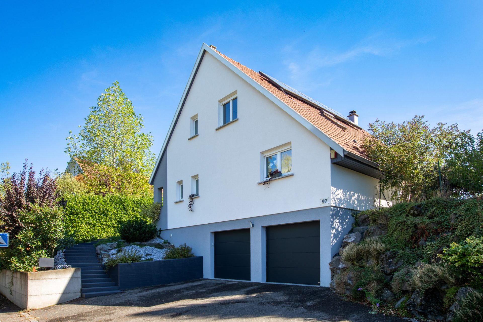 ALTKIRCH, 131m2 sans vis-à-vis sur 7.94 ares