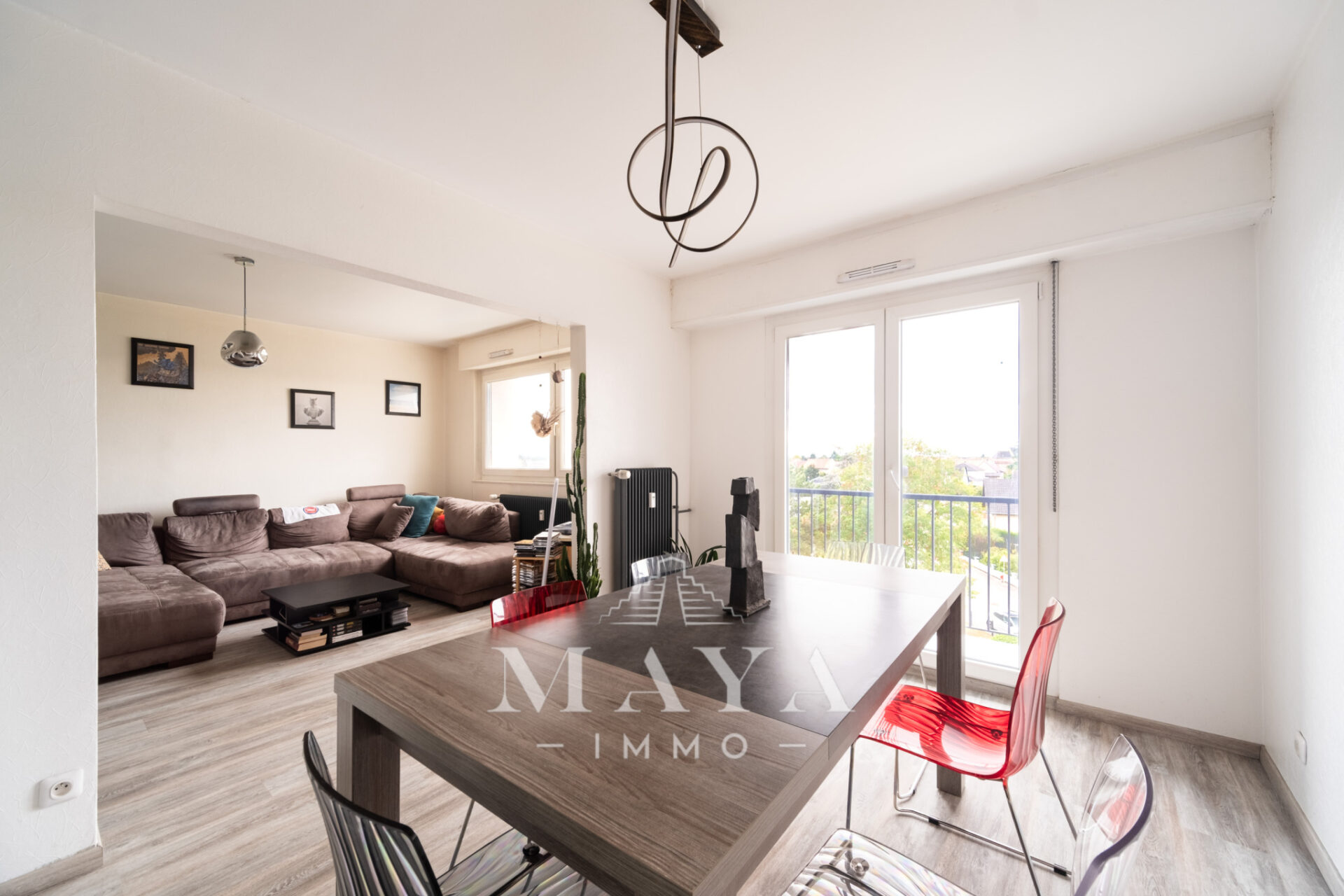 FESSENHEIM, Appartement de 80m2 avec balcons, garage et cave