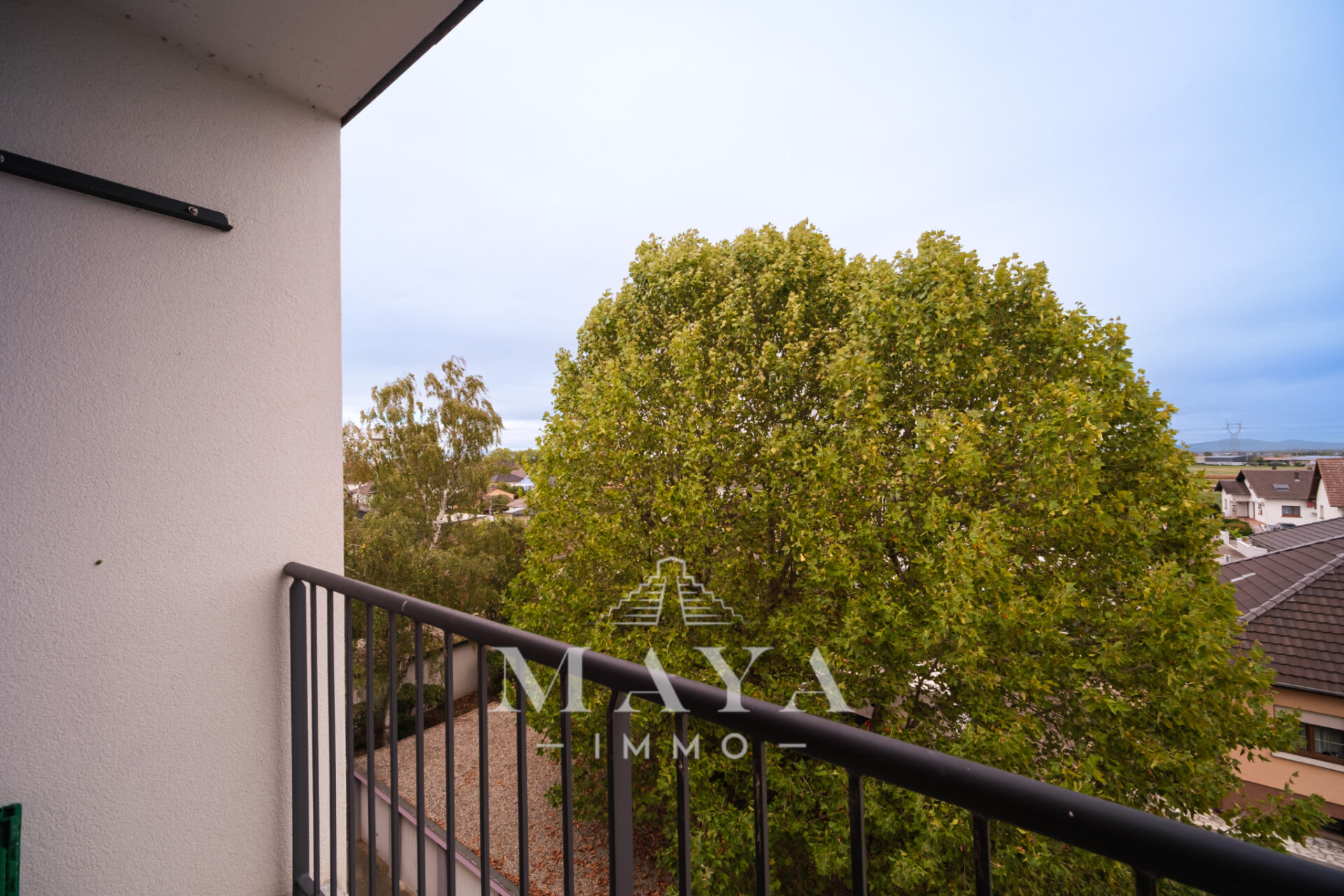 FESSENHEIM, Appartement de 80m2 avec balcons, garage et cave