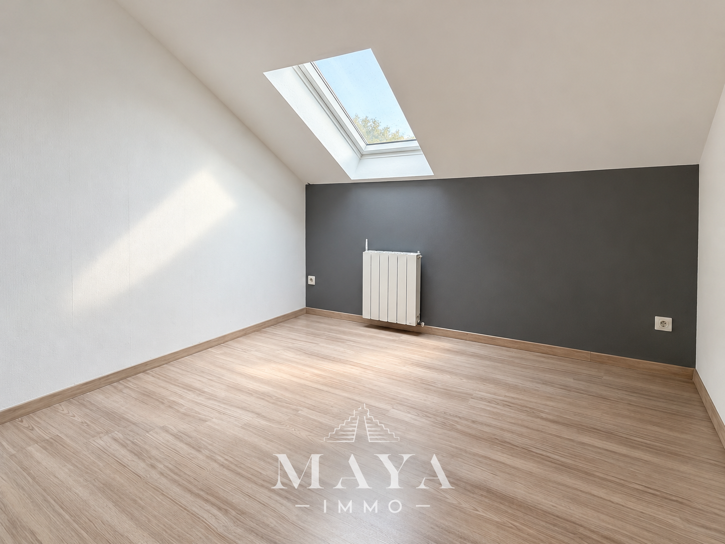 ZAESSINGUE, Duplex d&rsquo;une surface de 69m2 avec garage