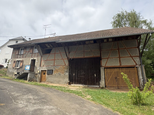 UEBERSTRASS, Maison de 97m2 avec grange